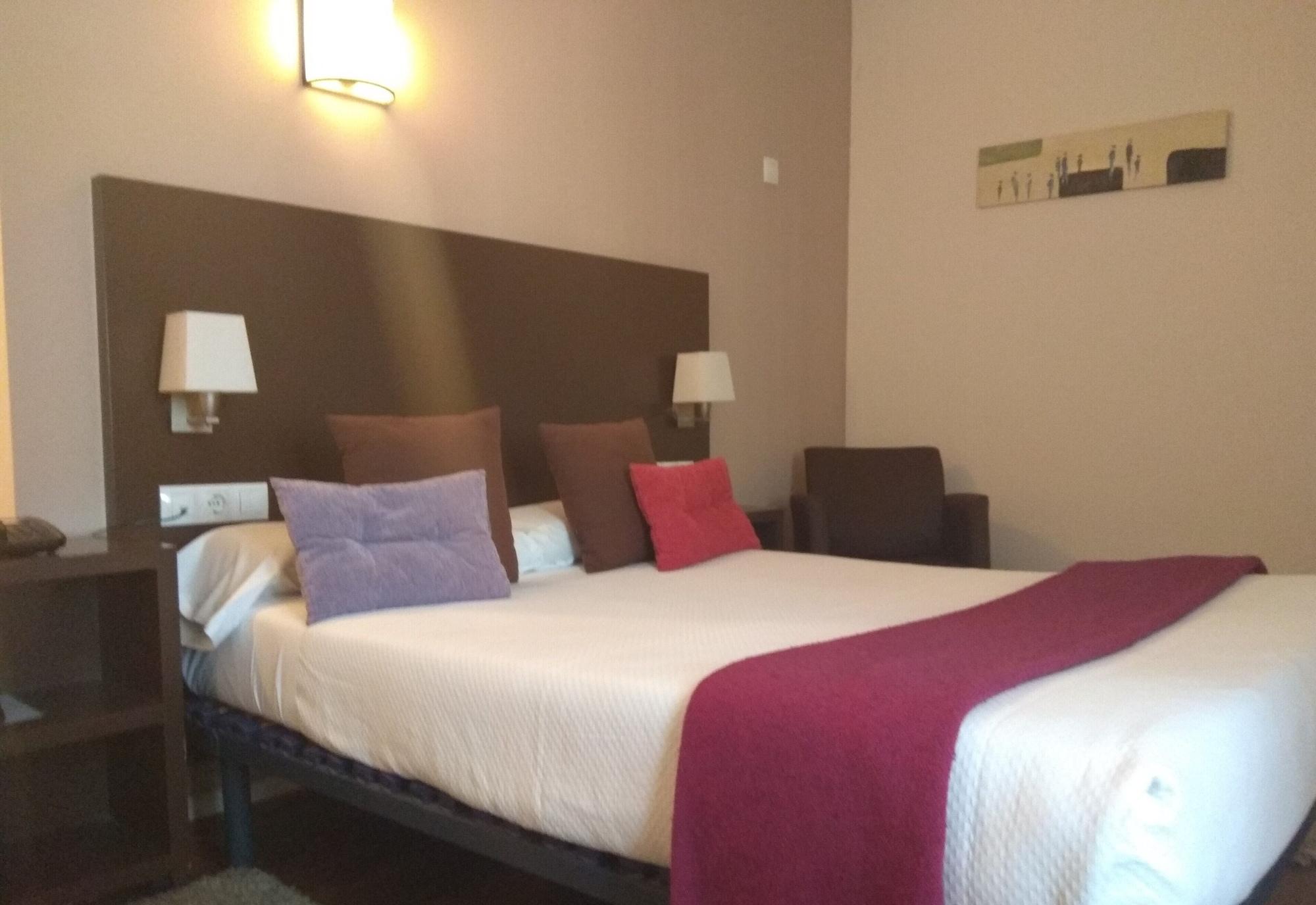 Hotel Arrope Haro Ngoại thất bức ảnh