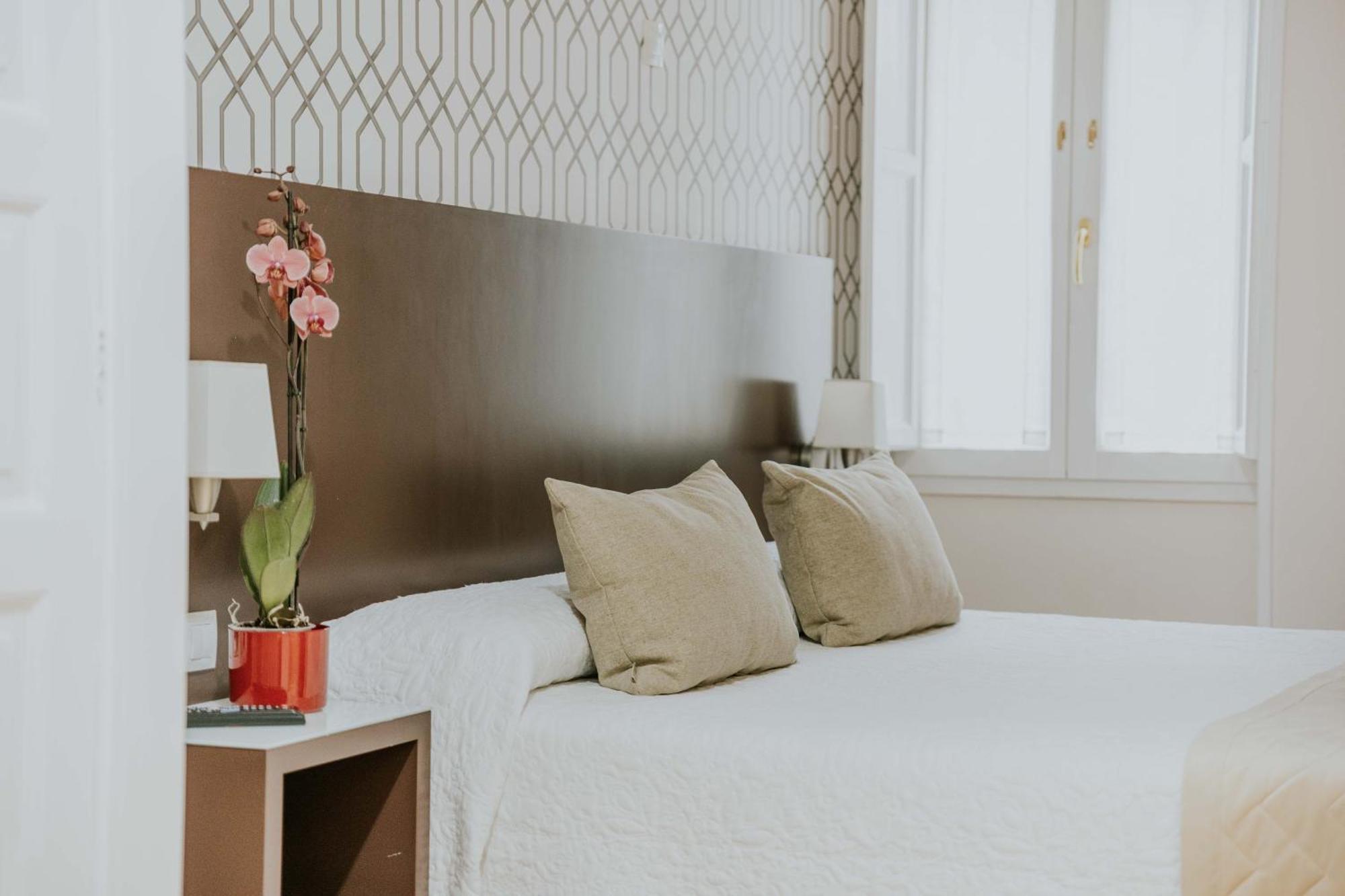 Hotel Arrope Haro Ngoại thất bức ảnh