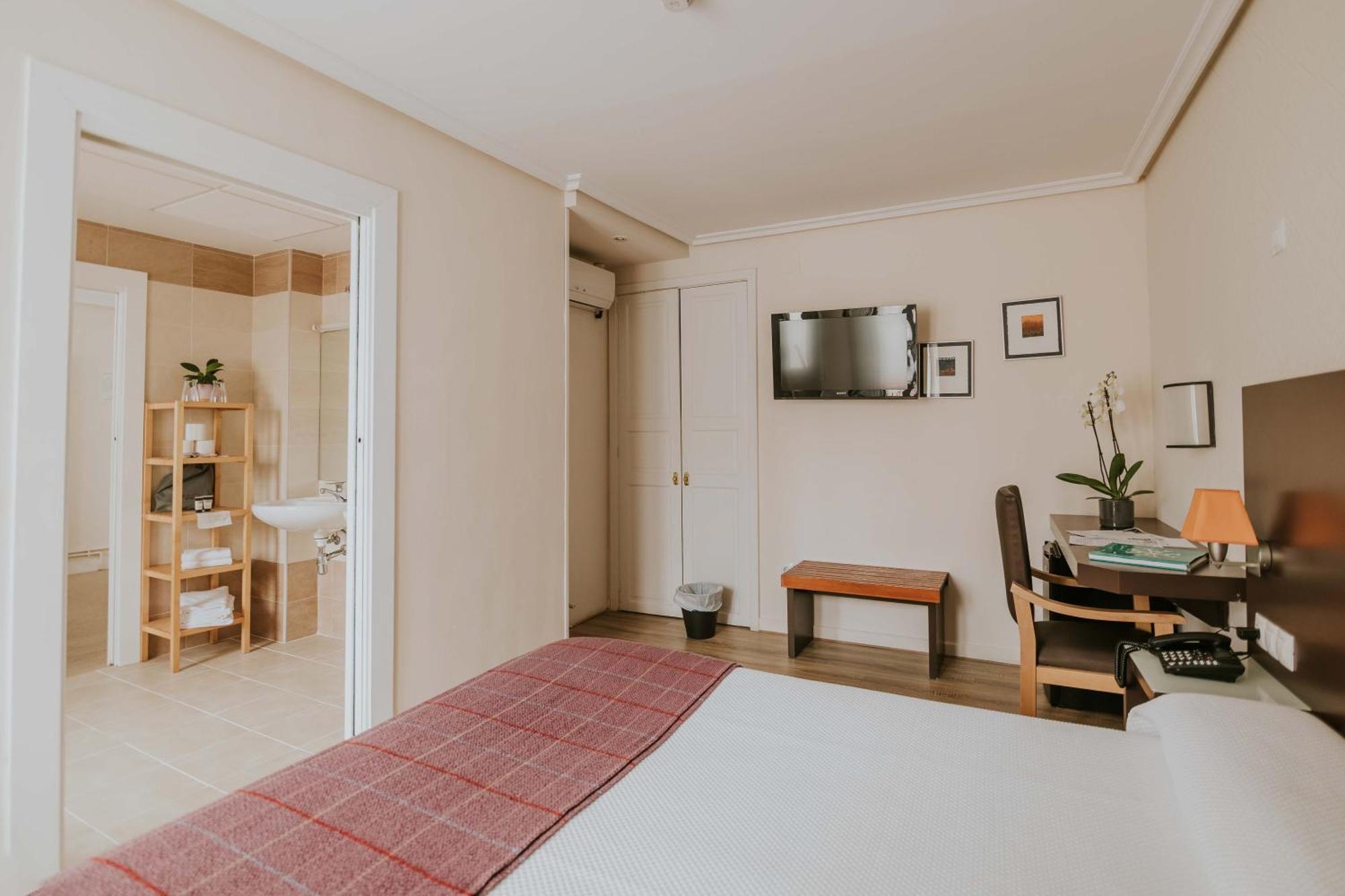 Hotel Arrope Haro Ngoại thất bức ảnh