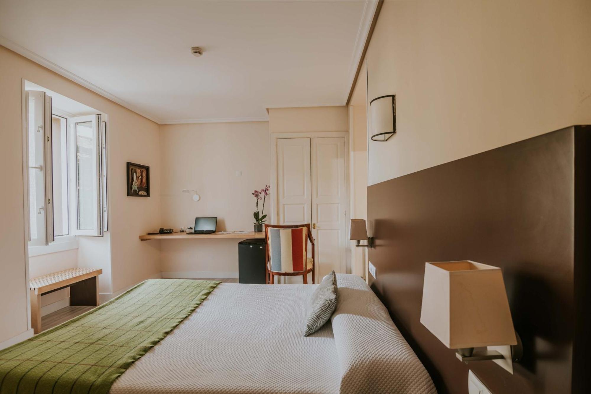Hotel Arrope Haro Ngoại thất bức ảnh